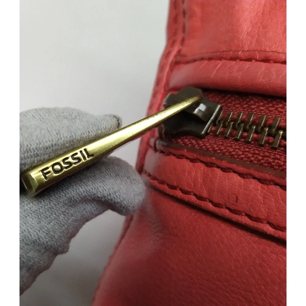 Fossil red leather